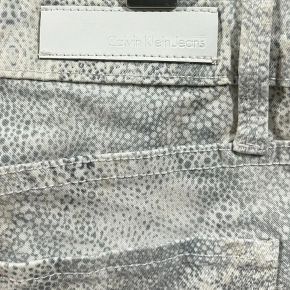 Calvin Klein snake pattern jeans, size 12 - Picture 3 of 7